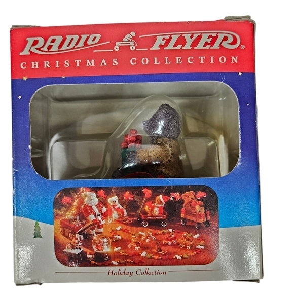 Radio Flyer Christmas Collection Model 110 Classic Sled Tree Ornament - Picture 4 of 11